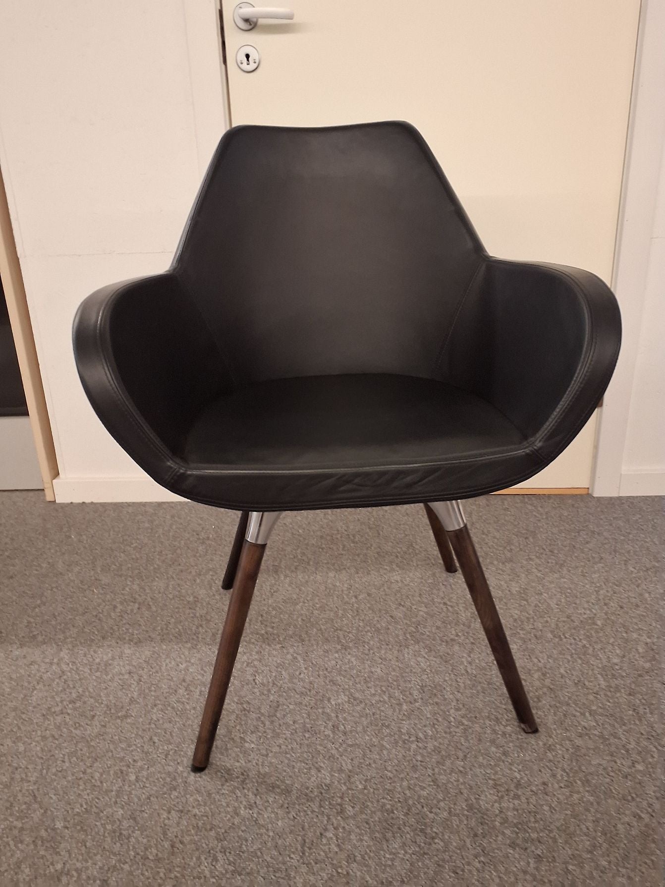 Lounge stol Fan 10H - 6043